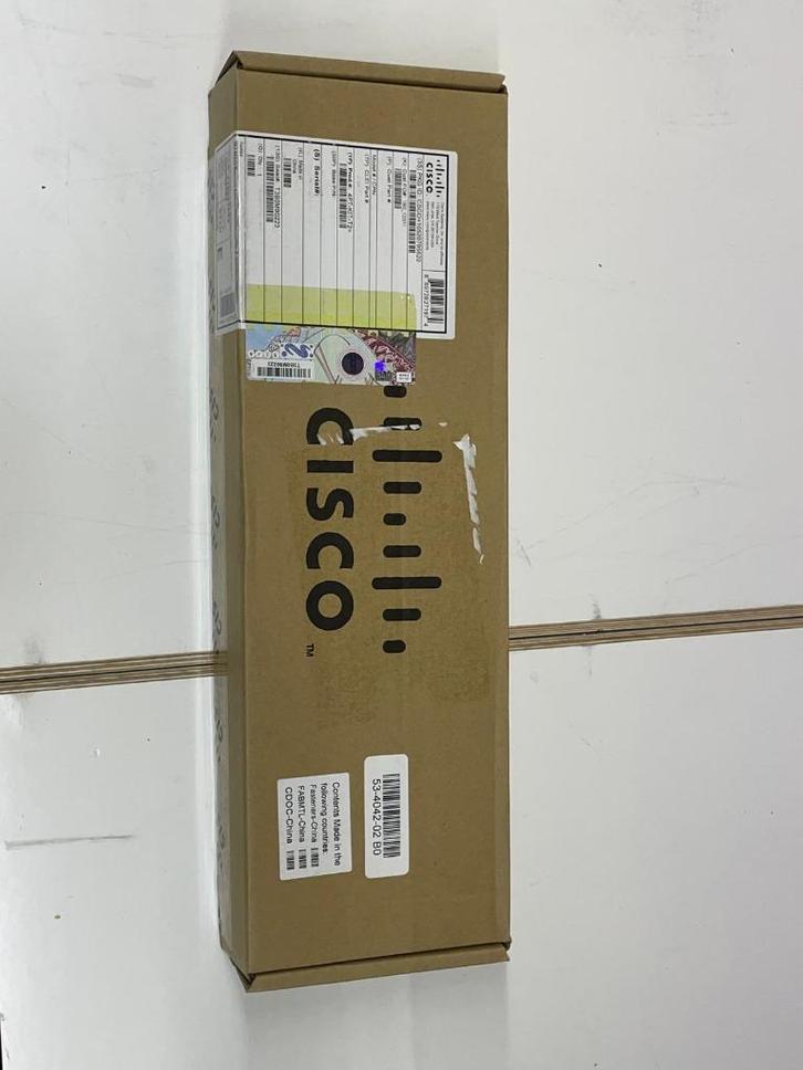 Cisco 4PT-KIT-T2 Rackmount-kit voor Catalyst 9300-serie, Computers en Software, Netwerk switches, Nieuw, Ophalen of Verzenden