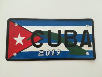 Metalen bord Cuba beschikbaar voor biedingen