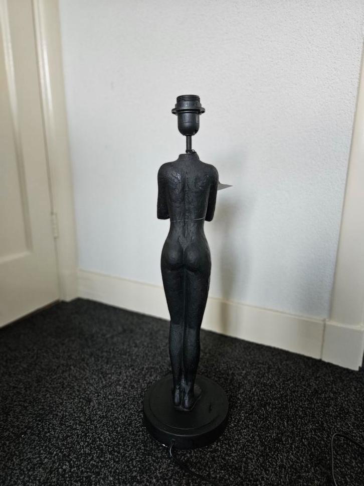 Parlane lampenvoet, elegante vrouwelijke vorm (nieuw), Huis en Inrichting, Lampen | Tafellampen, Zo goed als nieuw, 50 tot 75 cm