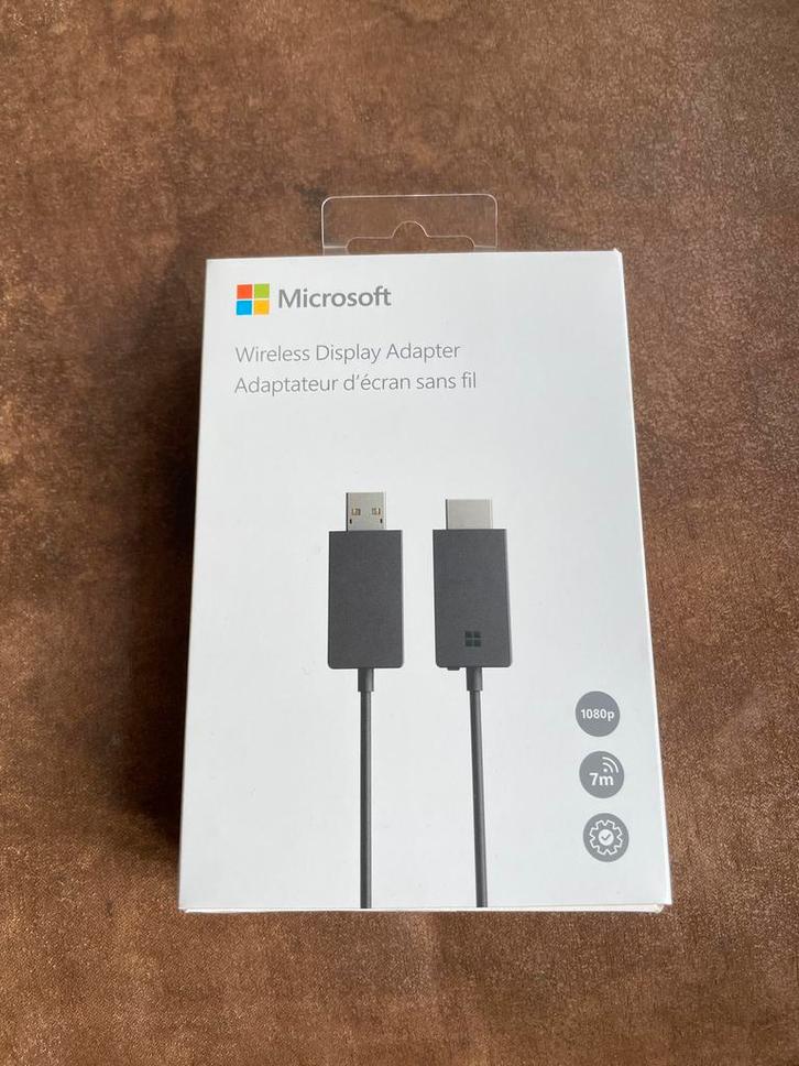 Microsoft Wireless Display Adapter v2 !!, Audio, Tv en Foto, Audiokabels en Televisiekabels, Zo goed als nieuw, HDMI-kabel, Minder dan 2 meter