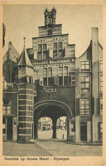 (381-262-029) Nijmegen Doorblik op Groote Markt beschikbaar voor biedingen