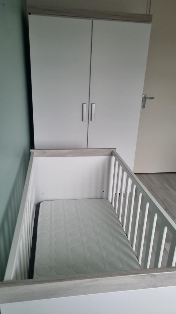 Complet baby kamer Berlijn + box&matras van Baby Dump, Kinderen en Baby's, Kinderkamer | Complete kinderkamers, Ophalen of Verzenden