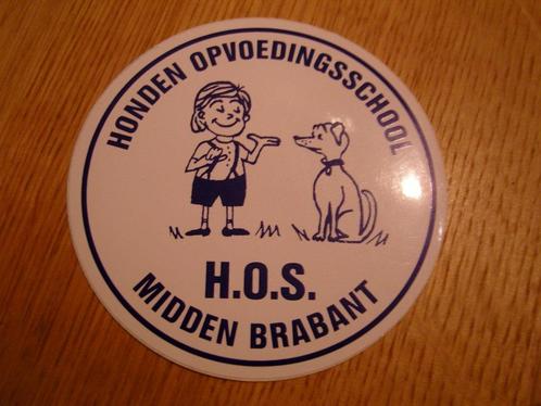 sticker Honden opvoeddingsschool H.O.S. midden Brabant, Verzamelen, Stickers, Zo goed als nieuw, Bedrijf of Vereniging, Ophalen