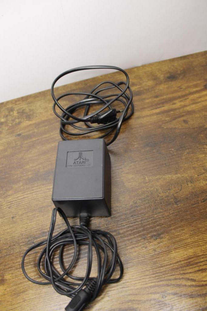 Atari power supply DV-51AUP stroomkabel adapter (ONGETEST), Audio, Tv en Foto, Opladers, Zo goed als nieuw, Ophalen of Verzenden
