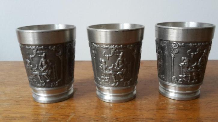 Tinnen bekers "Vogel Gute Zinn" schnapsbeckers-borrelbekers, Verzamelen, Retro, Huis en Inrichting, Verzenden