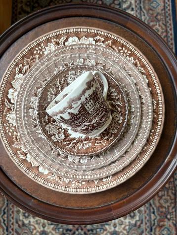 Engele servies H Aynsley England’s Heritage 12 persoon beschikbaar voor biedingen