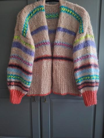Nieuw handgemaakt mohair/alpaca vest, een maat beschikbaar voor biedingen