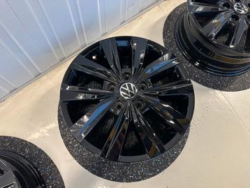 17'' VW Crafter Lismore 2N0601025A Velgen Set Hoogglans zwar beschikbaar voor biedingen