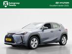 Lexus UX 250h Comfort Line | Trekhaak | Navigatie (bj 2020), 12 maanden, Gebruikt, 4 cilinders, Grijs