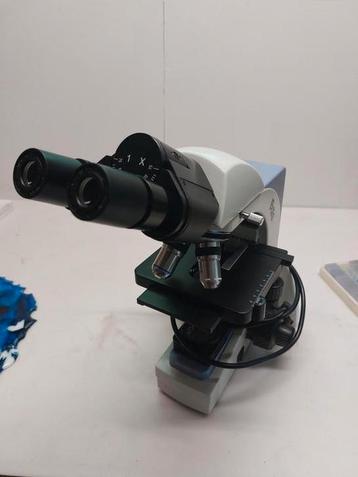 Biologische binaculaire microscoop N-120A als nieuw beschikbaar voor biedingen