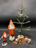 Zeer oud kerstboompje houten voet, Diversen, Kerst, Ophalen of Verzenden, Gebruikt