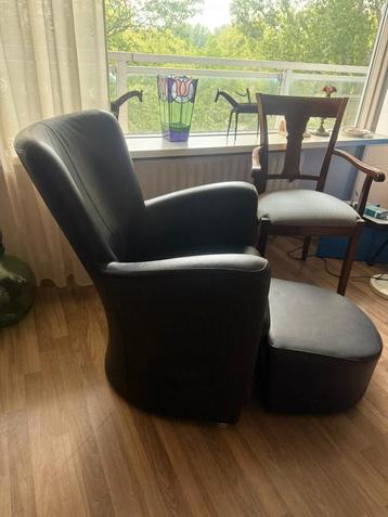 Fauteuil met voetenbank