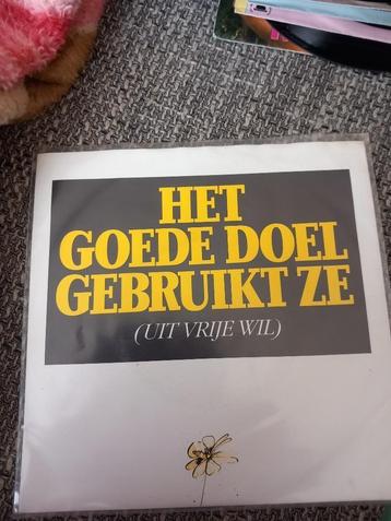het goede doel uit vrije wil beschikbaar voor biedingen