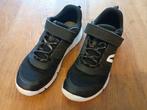 Zwarte Decathlon Newfeel zaal sportschoenen maat 38, Ophalen of Verzenden, Zo goed als nieuw, Newfeel, Jongen of Meisje