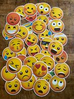 100 stuks (!) Emoticon Smileys stickers decoratie whatsapp, Diversen, Schoolbenodigdheden, Nieuw, Verzenden