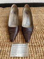 Peter kaiser pumps bruin leer., Ophalen of Verzenden, Zo goed als nieuw, Bruin