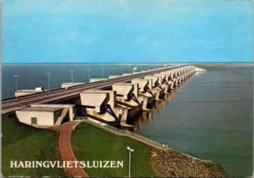 Haringvlietsluizen beschikbaar voor biedingen