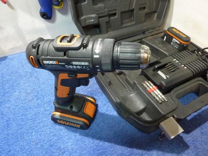 Worx snoerloze boorset met 2 accu's en koffer., Doe-het-zelf en Verbouw, Gereedschap | Boormachines, Gebruikt, Boor- en Schroefmachine