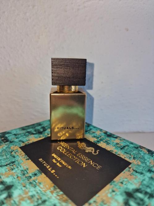 Rituals Victoire de Ambre Parfum 10 ML nieuw Anahata dames, Sieraden, Tassen en Uiterlijk, Uiterlijk | Parfum, Nieuw, Ophalen of Verzenden