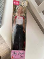 Barbie, nieuw in doos, Ophalen of Verzenden, Nieuw, Pop