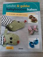Leuke en gekke babybooties haken, Ophalen of Verzenden, Zo goed als nieuw, Haken, Patroon of Boek