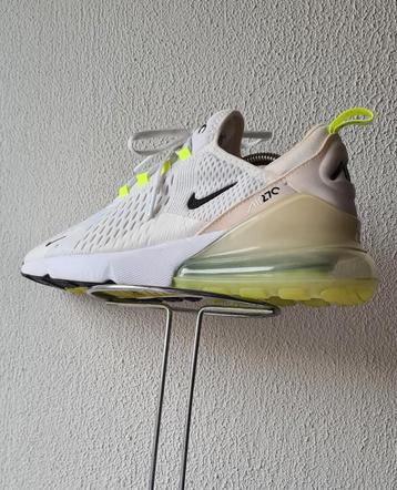 Nike Air Max 270 - Maat 40 beschikbaar voor biedingen