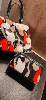 Ted Baker tas +toilettas, Ophalen of Verzenden, Zo goed als nieuw, Overige kleuren, Handtas