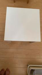 Ikea tafeltje, Gebruikt, Vierkant, 55 tot 75 cm, Hout