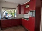 Landelijke rode keuken GEBRUIKT, Huis en Inrichting, Keuken | Complete keukens, Ophalen, Gebruikt, Hoekkeuken, Graniet of Steen