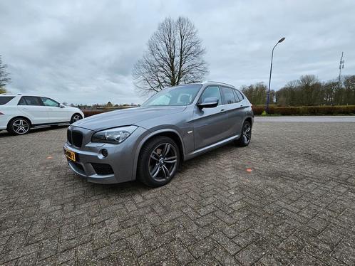 BMW X1 2.0 D Sdrive 18D M-SPORTPAKKET/NWE DISTRIBUTIEKETTING, Auto's, BMW, Particulier, X1, ABS, Airbags, Airconditioning, Alarm