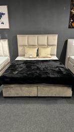 DIRECT ophalen €995 |Velvet Boxspring | UITVERKOOP Maarssen, Nieuw, 160 cm, Crème, Ophalen