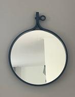 Zwarte ronde industriele spiegel Attractif van Dutchbone, Huis en Inrichting, Woonaccessoires | Spiegels, Ophalen, Minder dan 50 cm