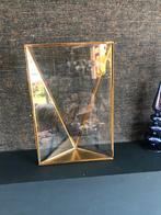 Vitrinekastje, glaskastje, glas in lood, messing, goud, Minder dan 50 cm, Nieuw, Ophalen of Verzenden, Metaal of Aluminium