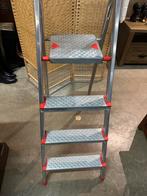 Stevige Trap met Platform - Zo Goed Als Nieuw, Ophalen, Trap, Minder dan 2 meter, Zo goed als nieuw