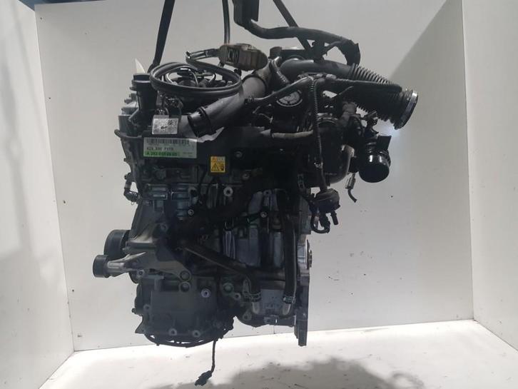 Motor Mercedes-Benz CLA (118.3) (2019-03/..) A2820102800, Auto-onderdelen, Motor en Toebehoren, Mercedes-Benz, Gebruikt