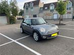 Mini 1.4 16V ONE 55KW 2009 Grijs, Auto's, Voorwielaandrijving, 74 pk, Zwart, 4 cilinders