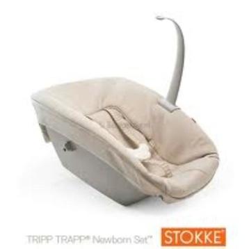 Newbornset stokke tripp trapp + babyset + extra hoes beschikbaar voor biedingen