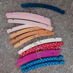 Houten vrolijk gekleurde kleding hangers, Ophalen, Nieuw, Overige maten