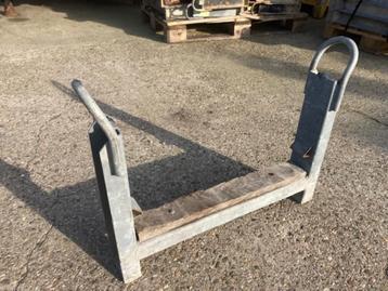 Steigerbuis bokjes / buisbokjes / buizen bokken beschikbaar voor biedingen