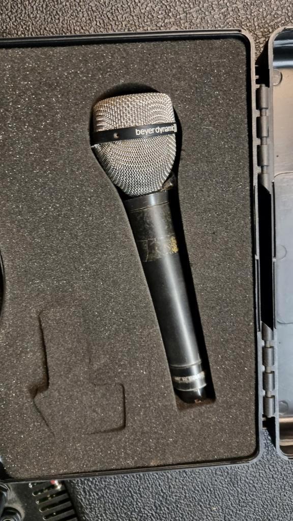 Beyer dynamic  ( defect), Muziek en Instrumenten, Microfoons, Zangmicrofoon, Ophalen of Verzenden