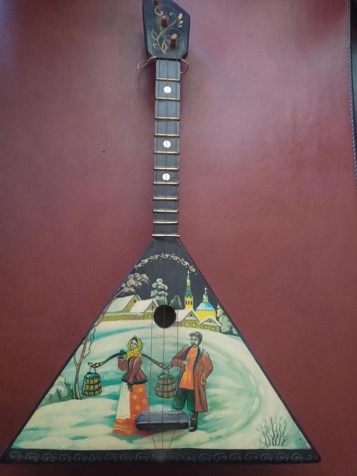 Decoratieve Russische Balalaika – handbeschilderd, Verzamelen, Overige Verzamelen, Zo goed als nieuw, Ophalen of Verzenden