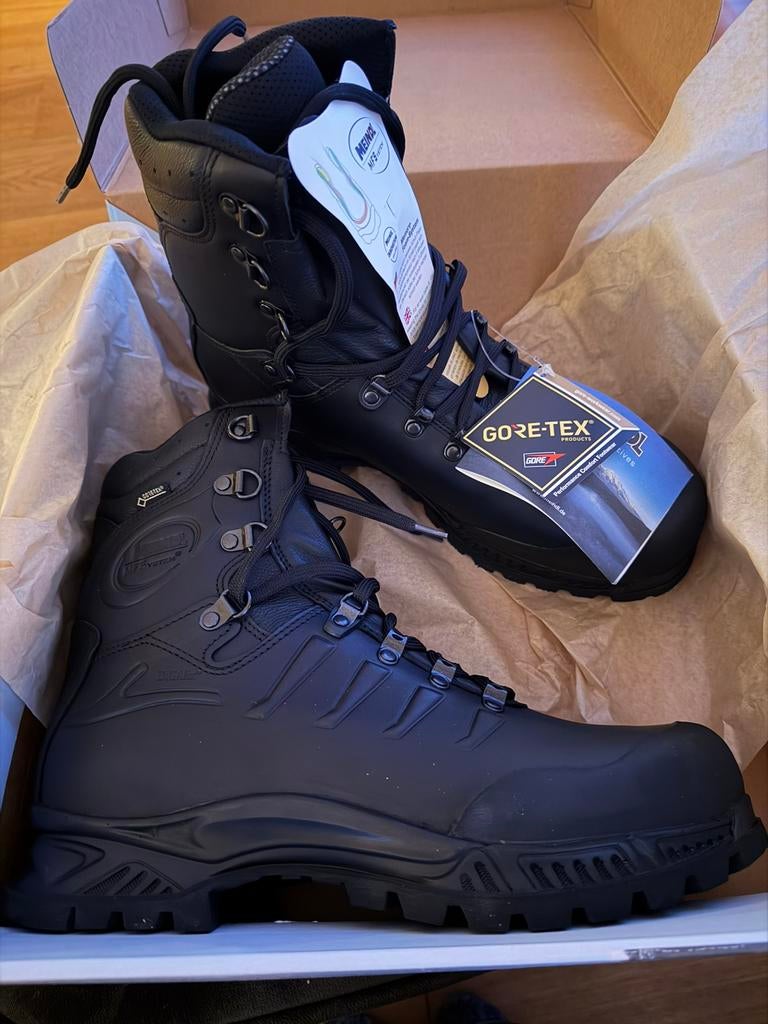 Meindl maat 45  Wandel/bergschoen cat. B/C, zie omschrijving, Sport en Fitness, Bergsport en Wandelen, Ophalen of Verzenden, Nieuw