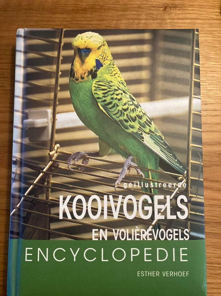 Kooivogels en volietevogels encyclopedie esther verhoef, Ophalen of Verzenden, Zo goed als nieuw