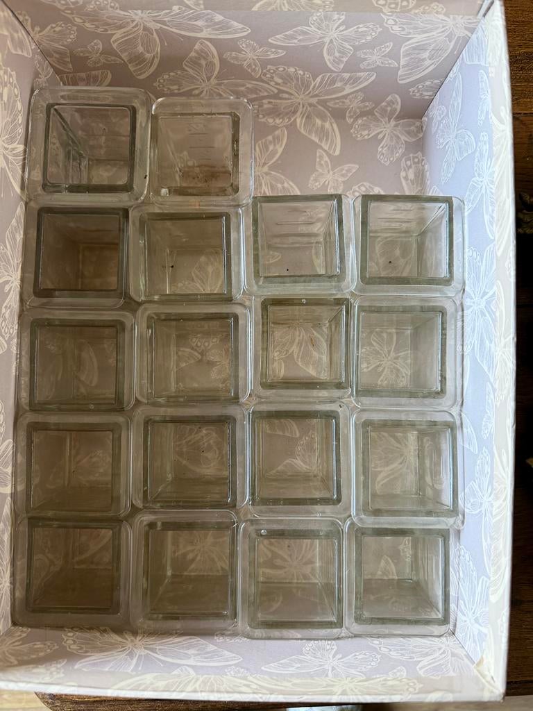 Douwe Egberts HangKoffiemolen glaasjes - Set van 18, Ophalen