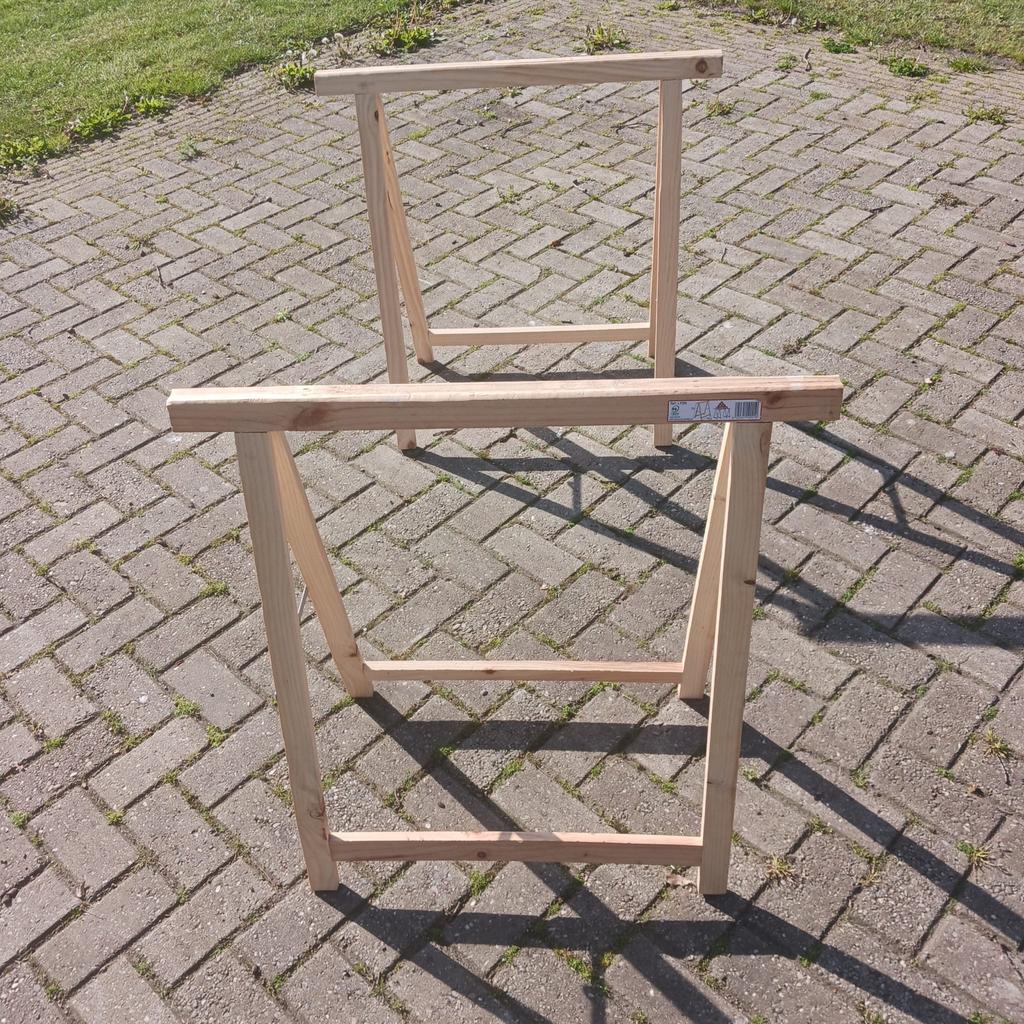 Weinig gebruikte houten schragen, inklapbaar., Ophalen, Zo goed als nieuw, 70 tot 120 cm, Inklapbaar