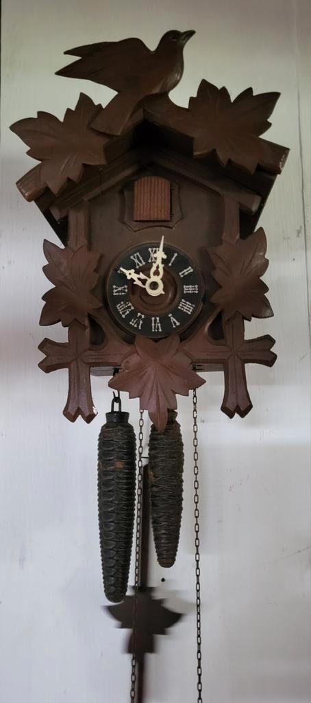 Koekoeksklok met Houten Details, Antiek en Kunst, Antiek | Klokken, Ophalen of Verzenden
