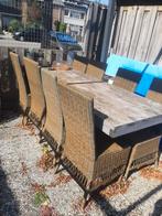 8 tuinstoelen evt met tafel, Ophalen