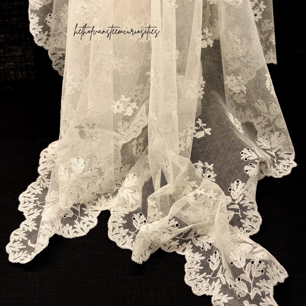 Antiek Machinaal Geborduurd Tule Altaarstuk - 19e Eeuw, Ophalen of Verzenden