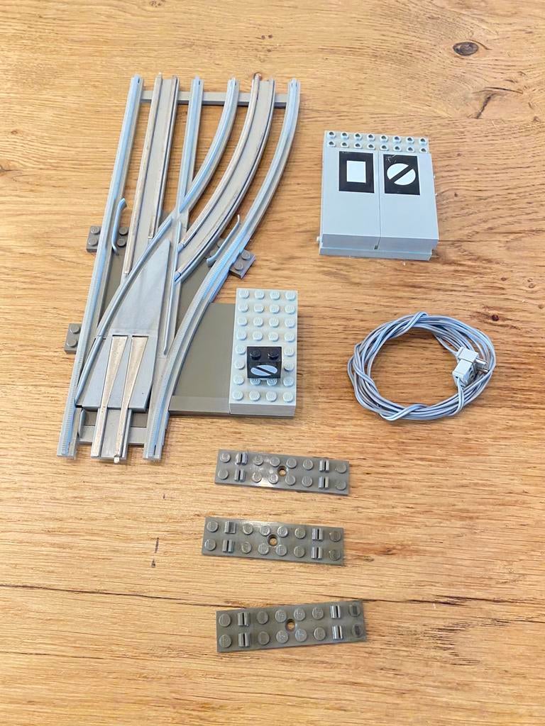 Lego 12v trein elektrische wissel rechts, Lego, Ophalen of Verzenden, Zo goed als nieuw, Compleet