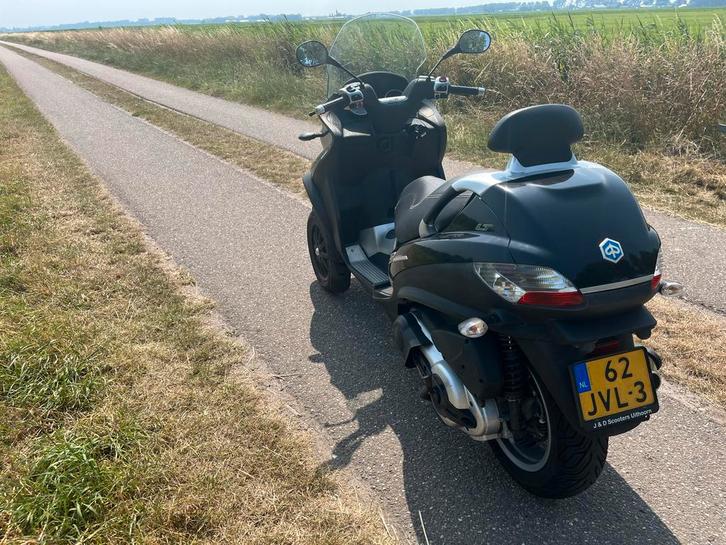Piaggio MP3 zwart 2009 400CC IT, Motoren, Motoren | Piaggio, Particulier, Scooter, 12 t/m 35 kW, 1 cilinder, Motorrijbewijs A